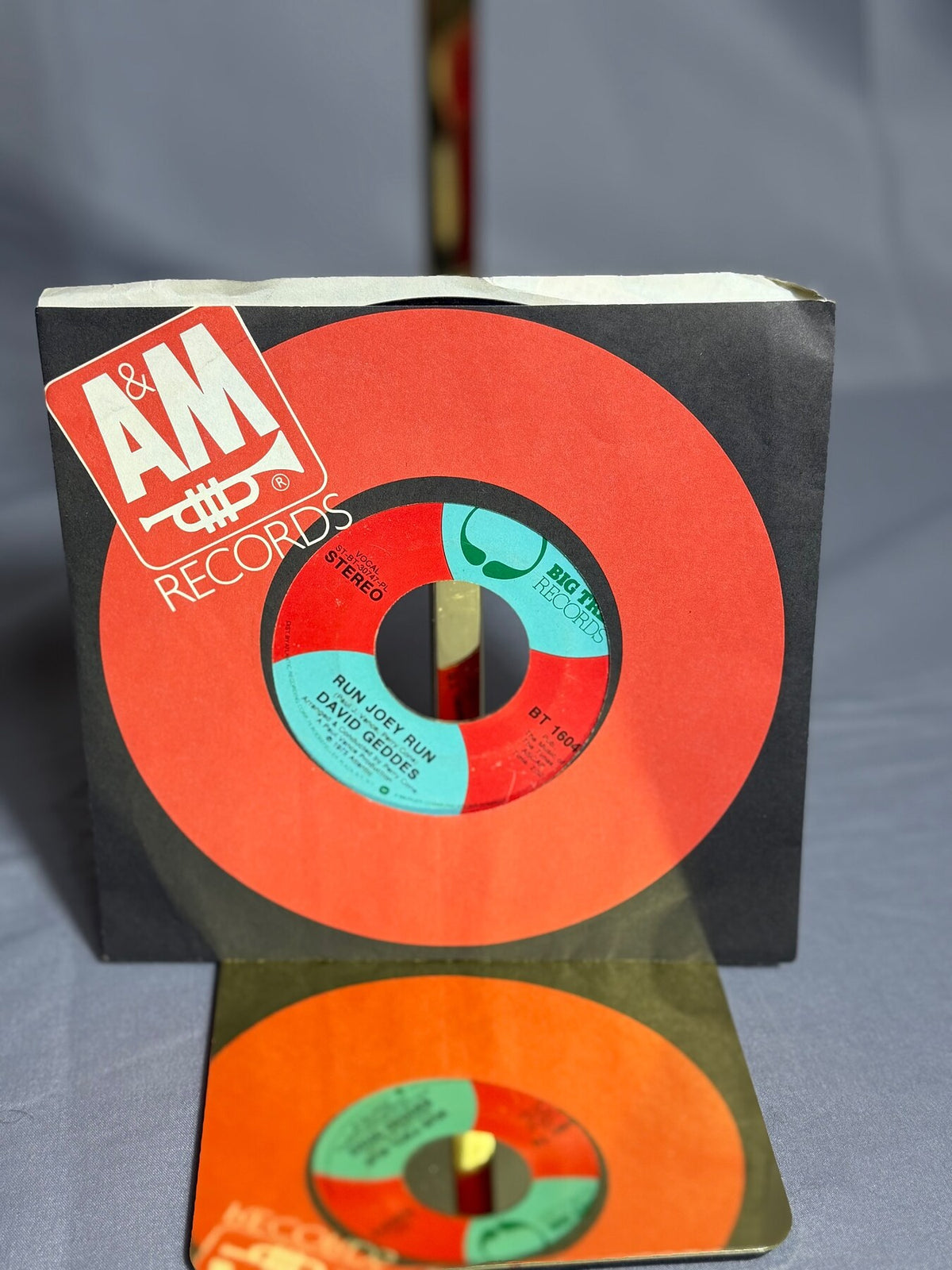 Vintage 1975 David Geddes 45 RPM Vinyl Single - Honey Don't Blow It / Run Joey photo 1
