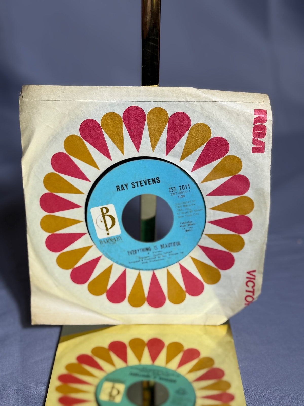 Vintage Ray Stevens - Everything Is Beautiful / A Brighter Day 45 RPM Vinyl photo 1