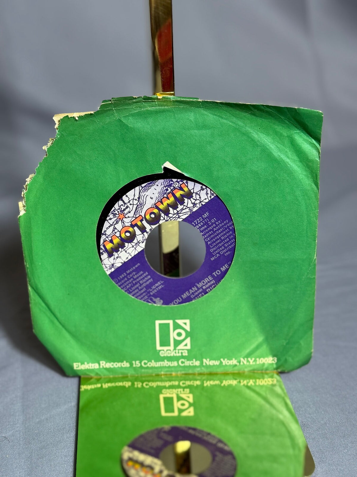 Vintage Lionel Richie "Hello" / "You Mean More To Me" Motown 45 RPM Vinyl Single photo 1