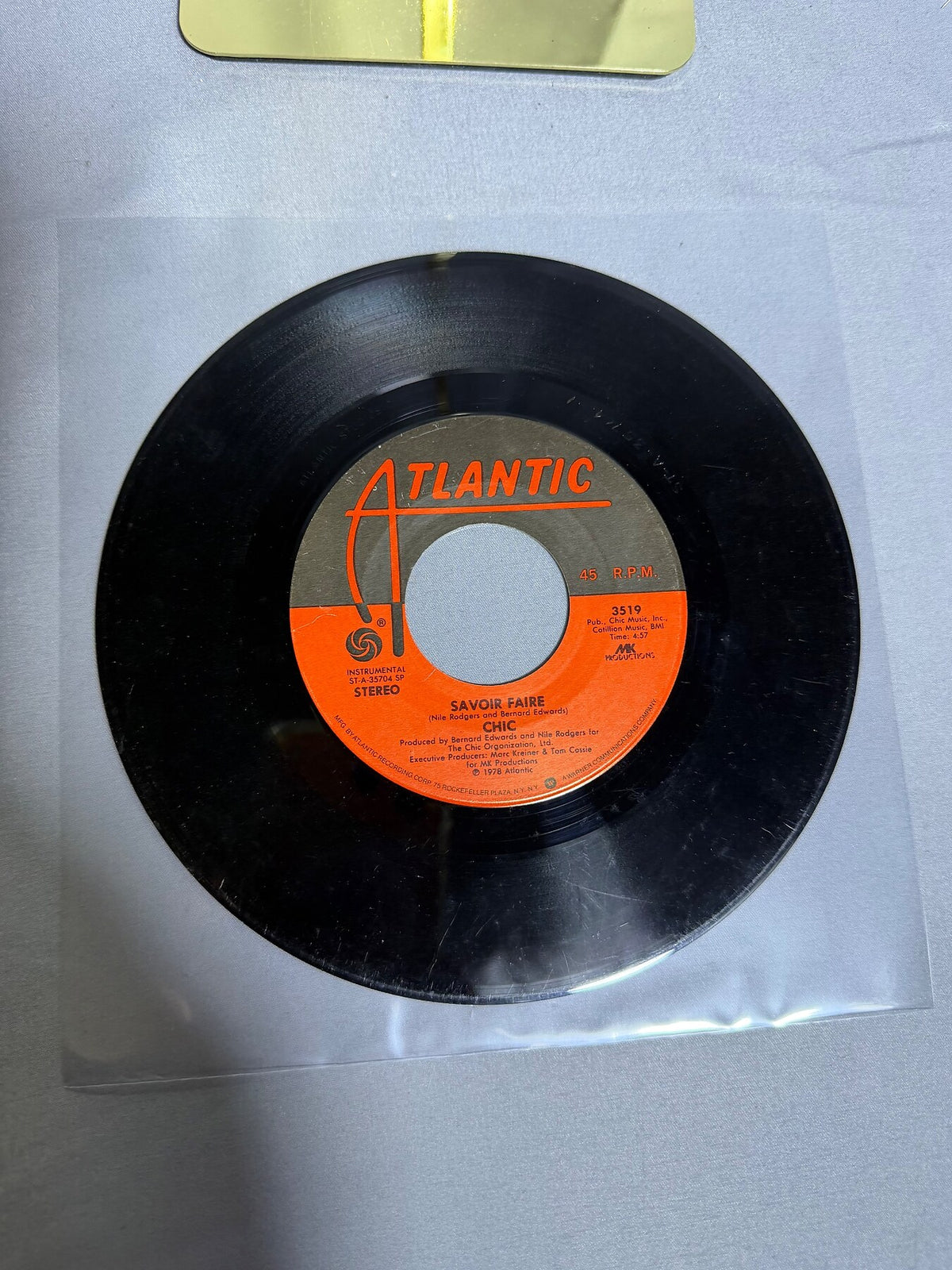 Vintage Chic Le Freak / Savoir Faire Atlantic 45 RPM Single photo 1