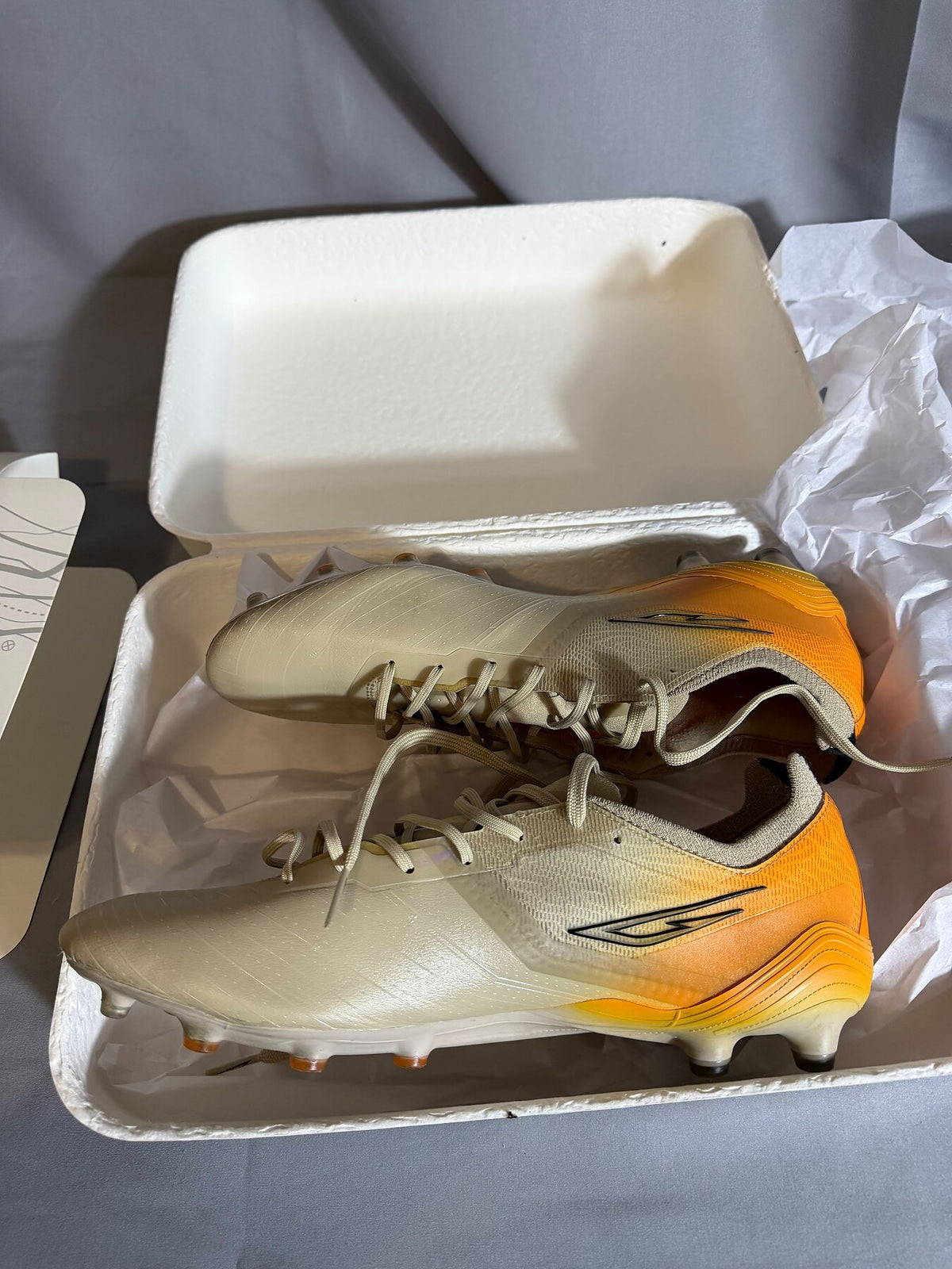 SOKITO Men's US 10.5 Tan Orange Sustainable Soccer Cleats New photo 2