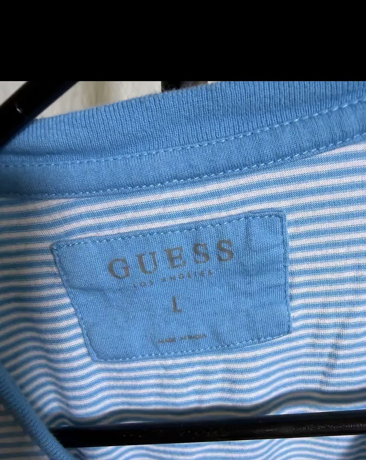 GUESS Men's Blue & White Striped Pocket T-Shirt Size L - Wormhole Thrift