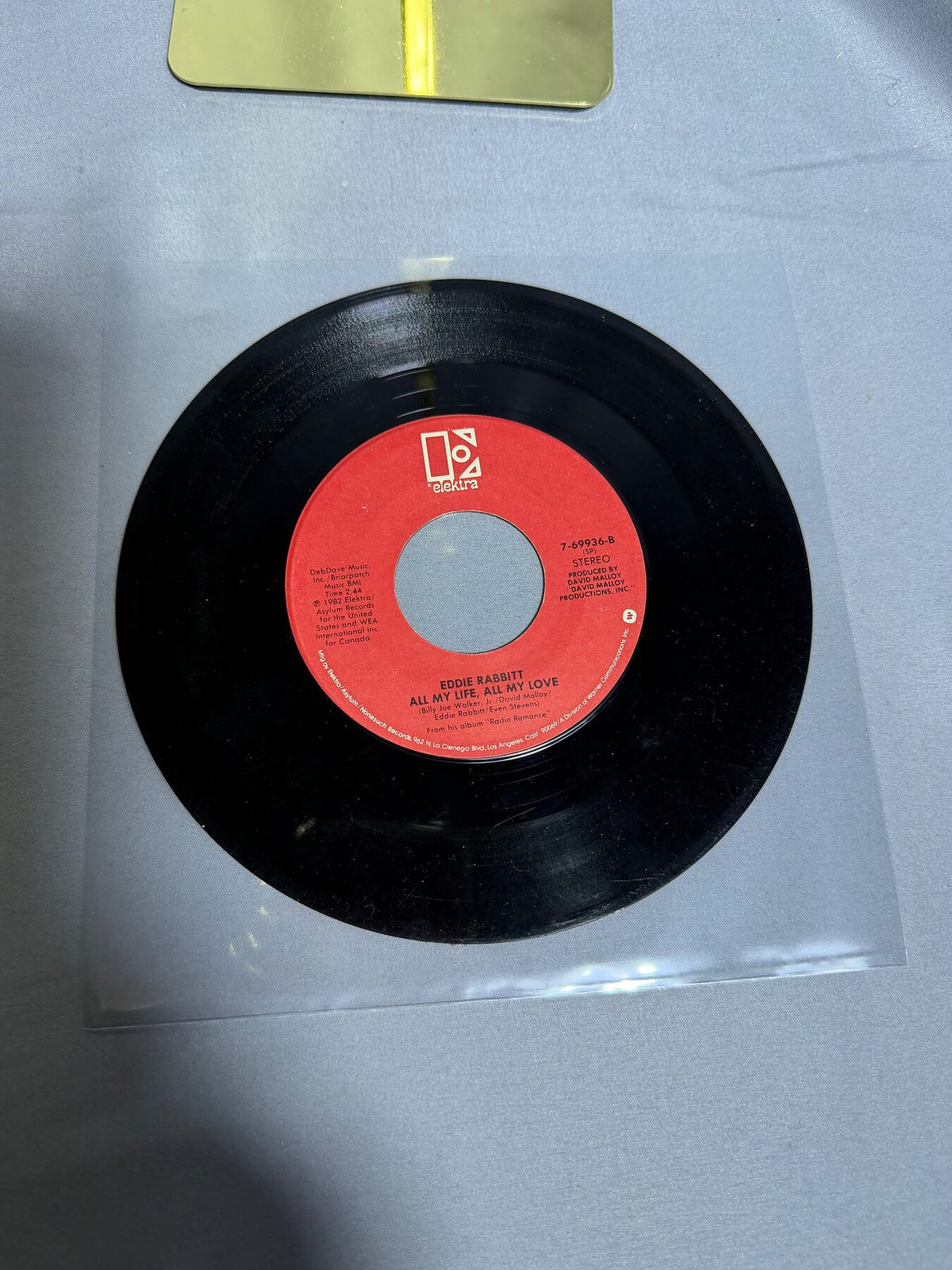 Vintage Eddie Rabbitt & Crystal Gayle You And I 1982 Elektra 7" Vinyl 45 RPM photo 2