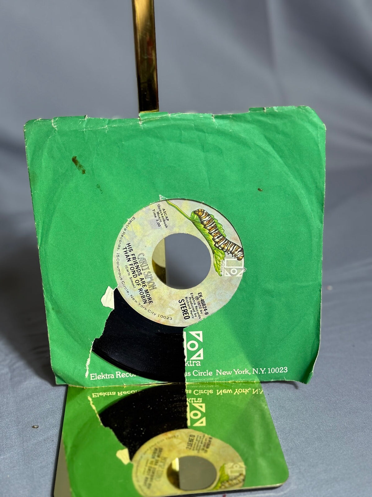 Vintage Carly Simon - You're So Vain / His Friends Are More Than Fond of Robin photo 2