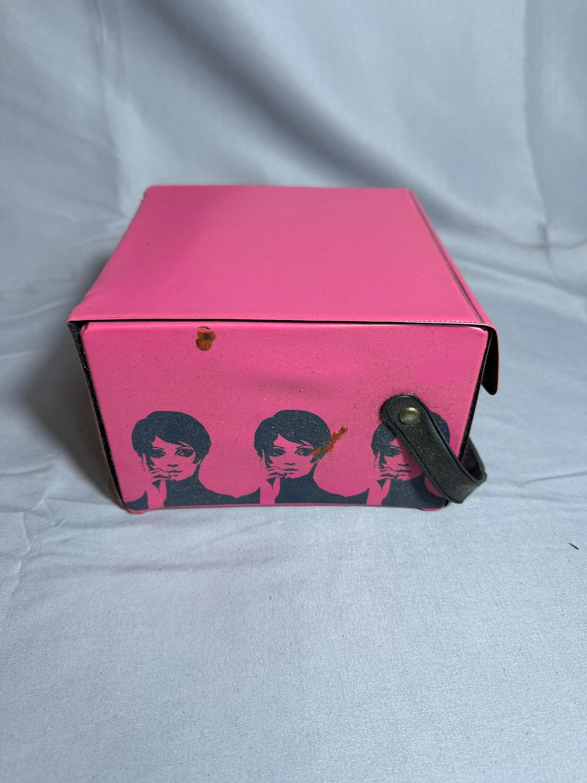 Vintage Carousel Pink Mod Cosmetic Vanity Case photo 2