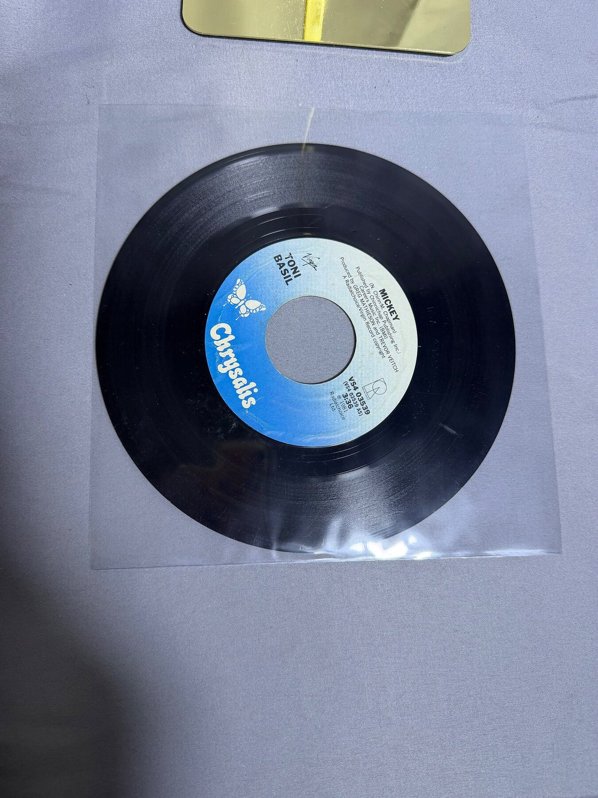 Vintage Toni Basil - Mickey / Thief On The Loose 7" Vinyl 45 RPM (1981) photo 3