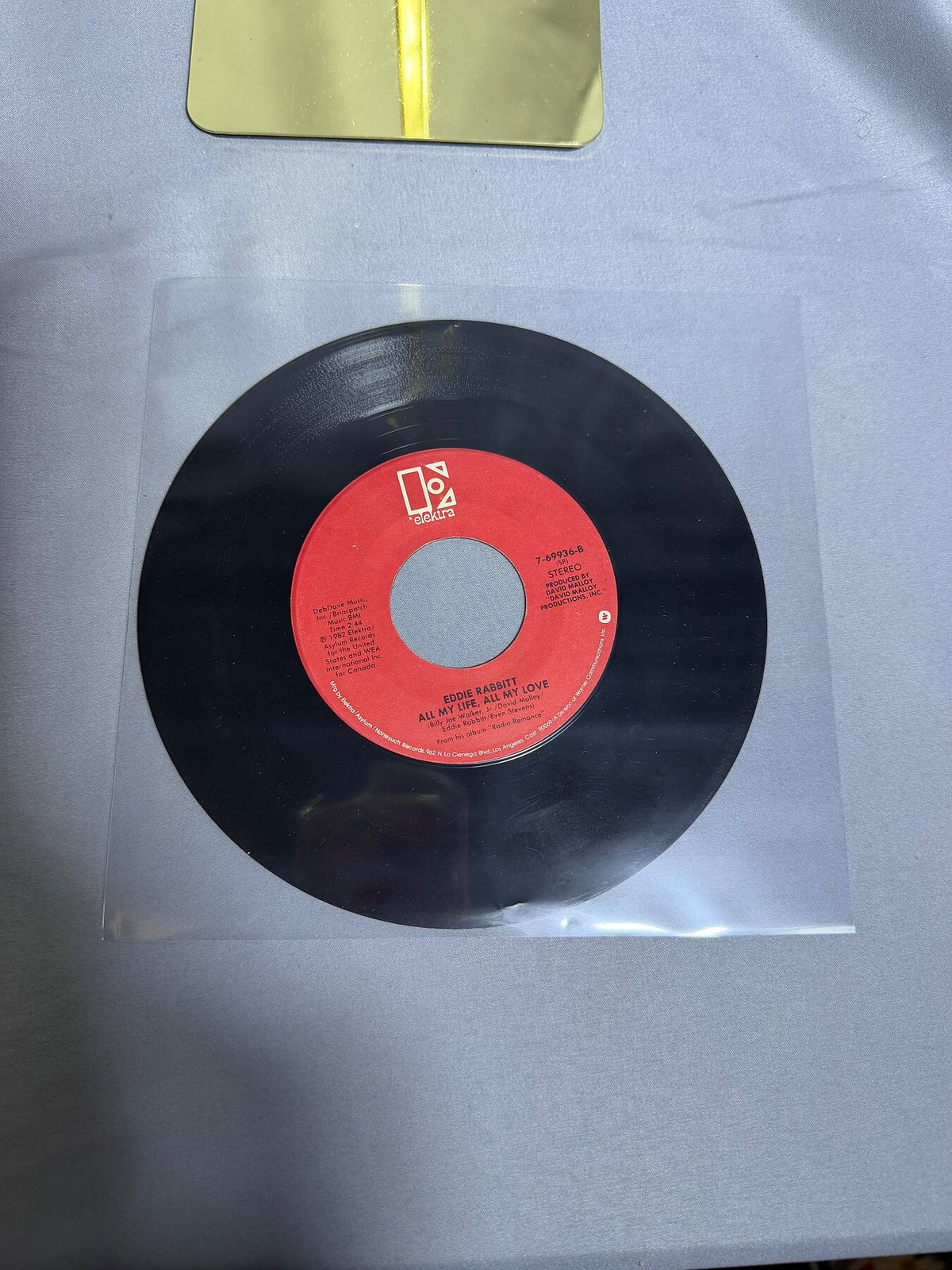 Vintage Eddie Rabbitt & Crystal Gayle You And I 1982 Elektra 7" Vinyl 45 RPM photo 3