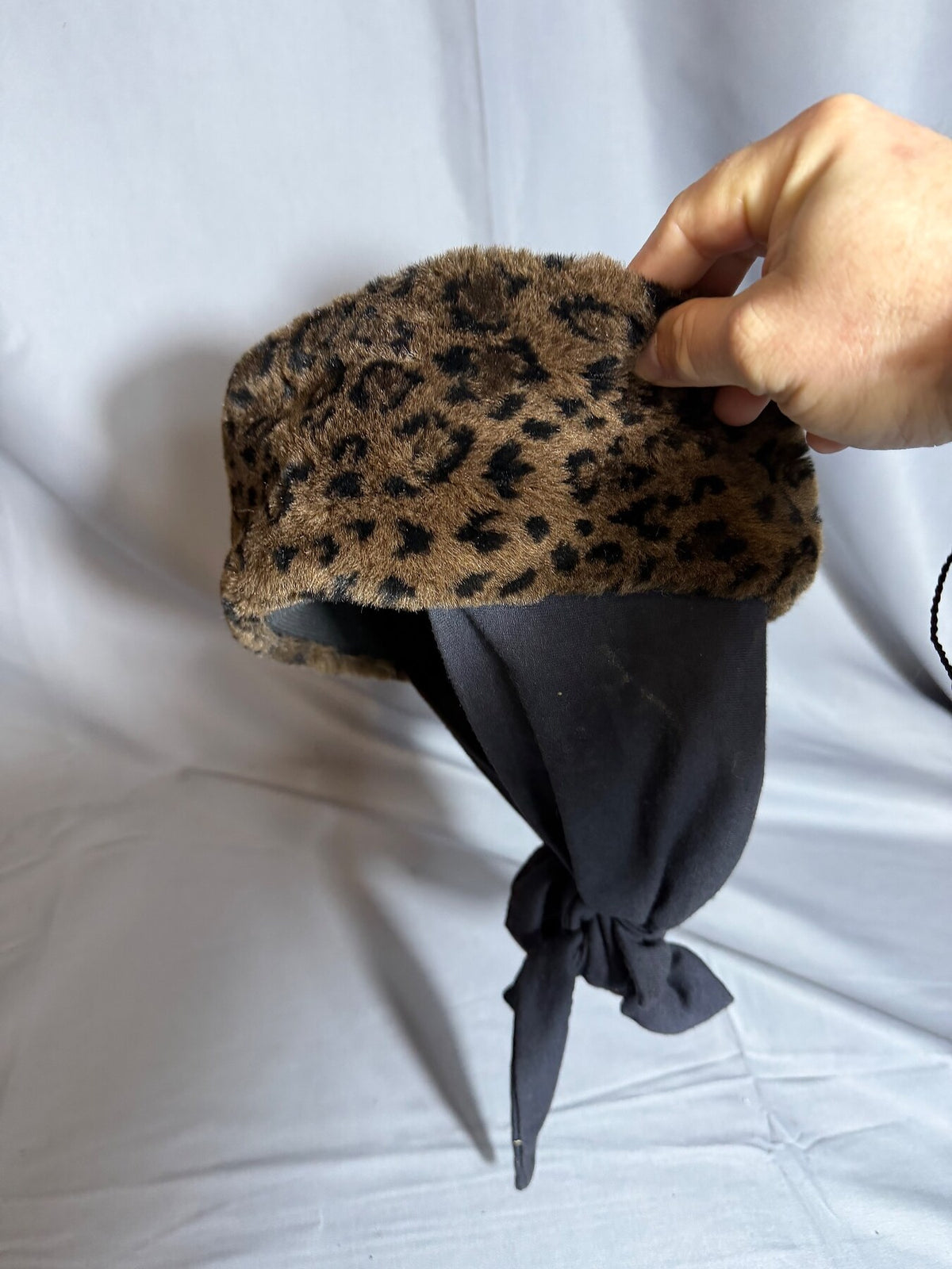 Leopard Print Faux Fur Beret Cap with Ties photo 3