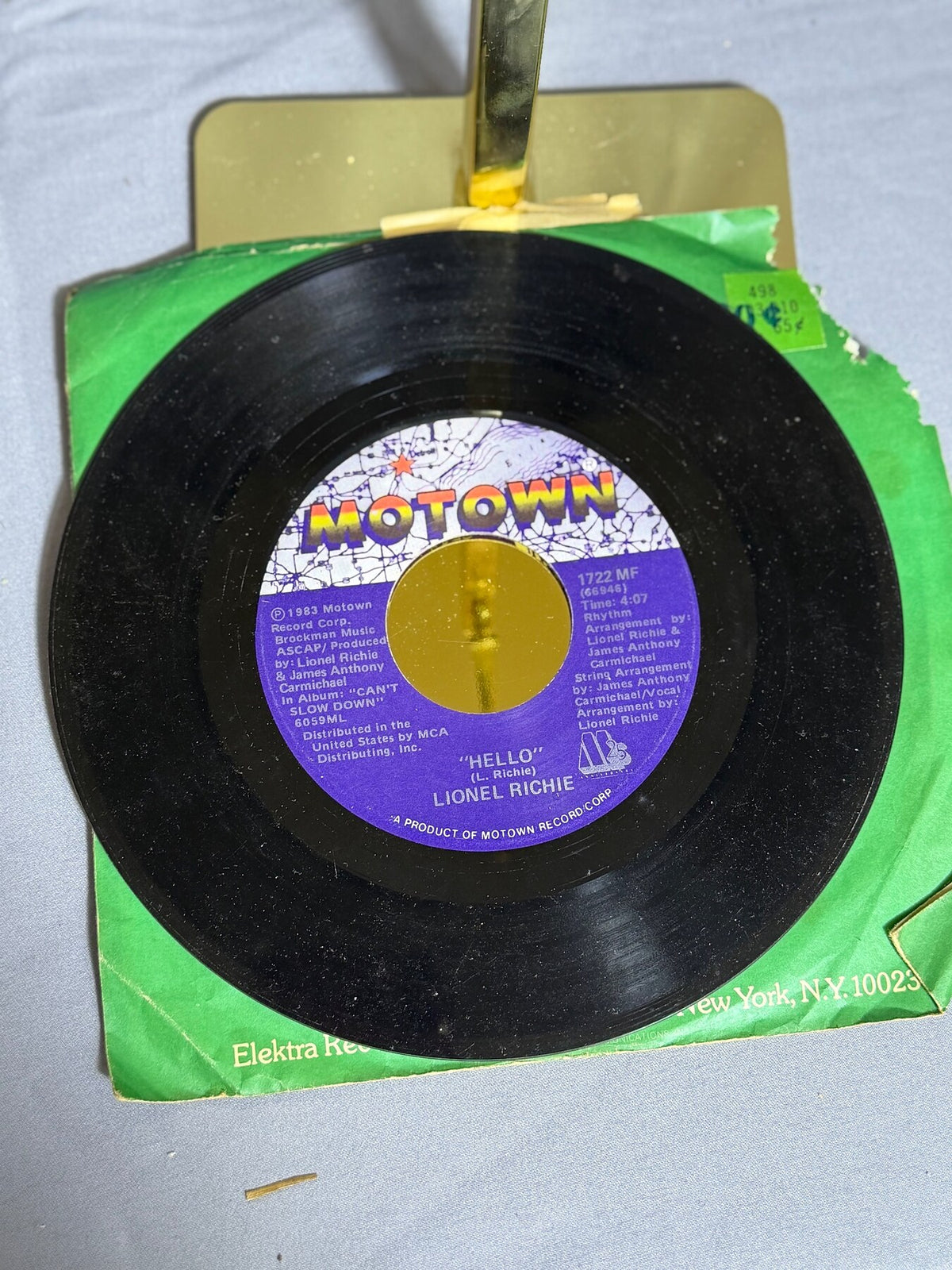 Vintage Lionel Richie "Hello" / "You Mean More To Me" Motown 45 RPM Vinyl Single photo 3