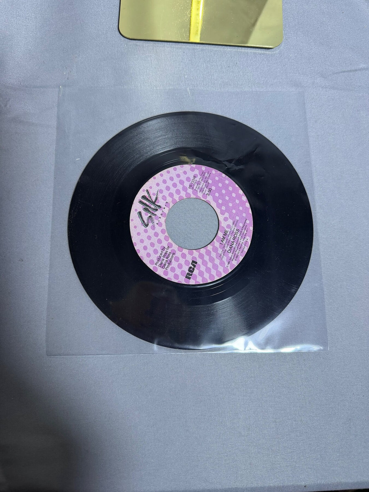 Vintage Diana Ross - Muscles / I Am Me 1982 RCA 7" Vinyl 45 RPM Single photo 3