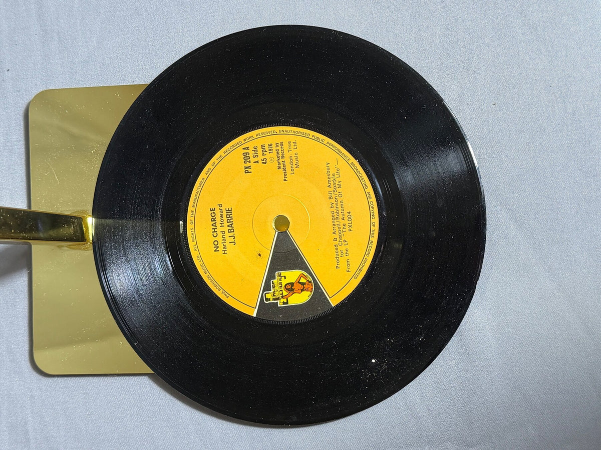 Vintage J.J. Barrie - No Charge / Till You're Loving Me Again 1976 45 RPM photo 3