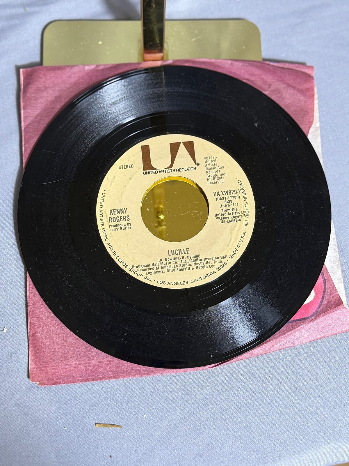 Vintage Kenny Rogers 45 RPM Vinyl Single - Lucille / Till I Get It Right (1976) photo 4