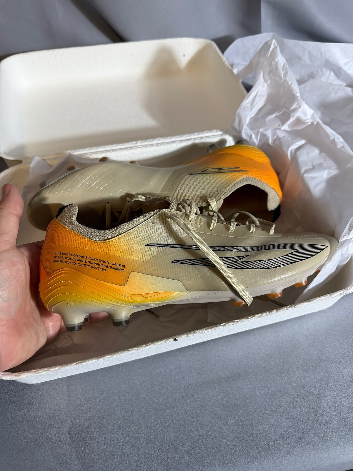 SOKITO Men's US 10.5 Tan Orange Sustainable Soccer Cleats New photo 4