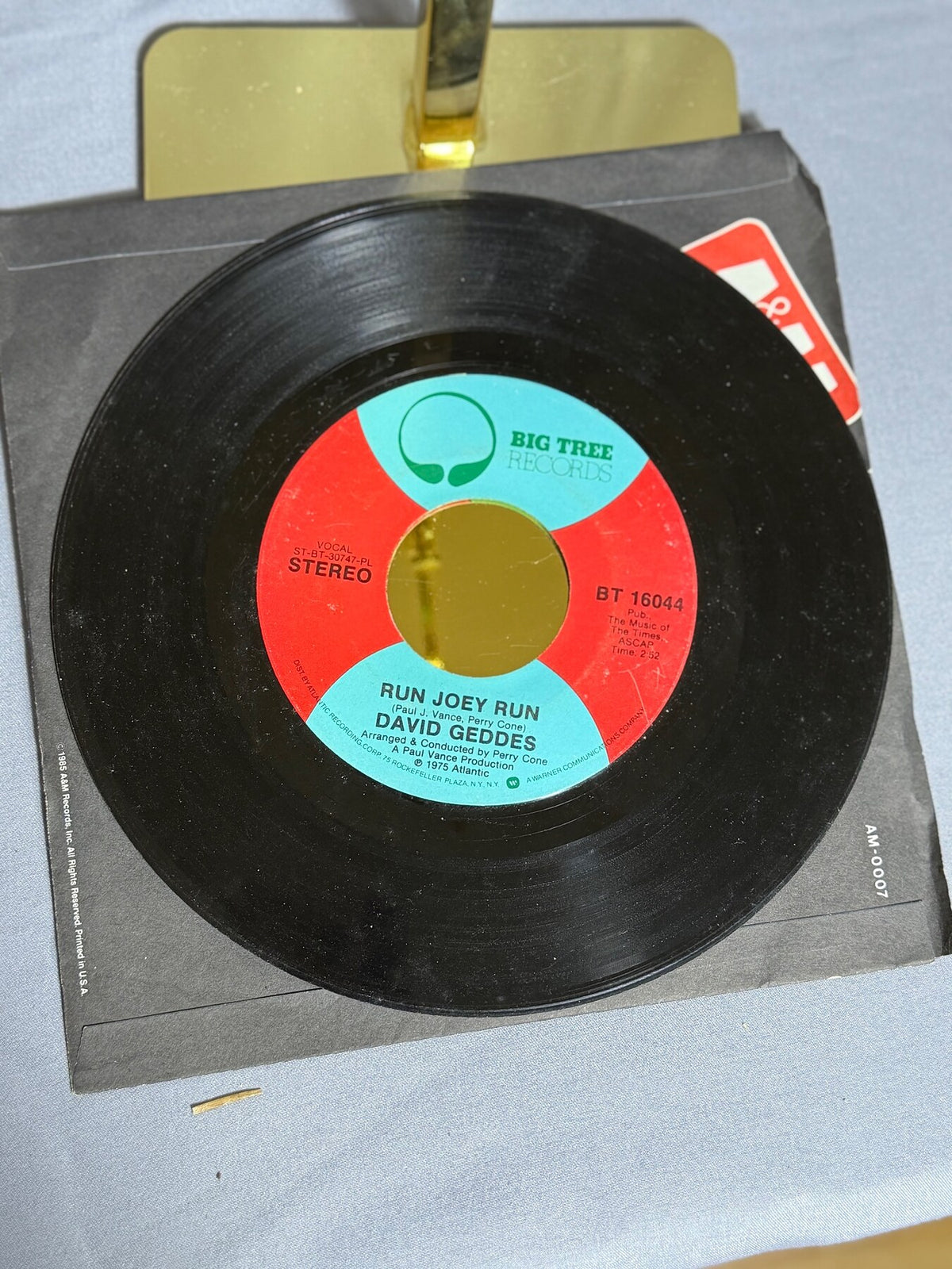 Vintage 1975 David Geddes 45 RPM Vinyl Single - Honey Don't Blow It / Run Joey photo 4