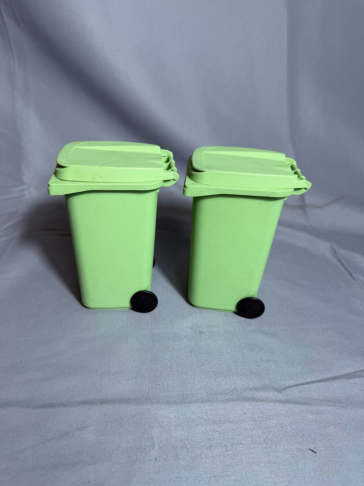 Set of 2 Miniature Green Plastic Trash Cans with Wheels photo 4
