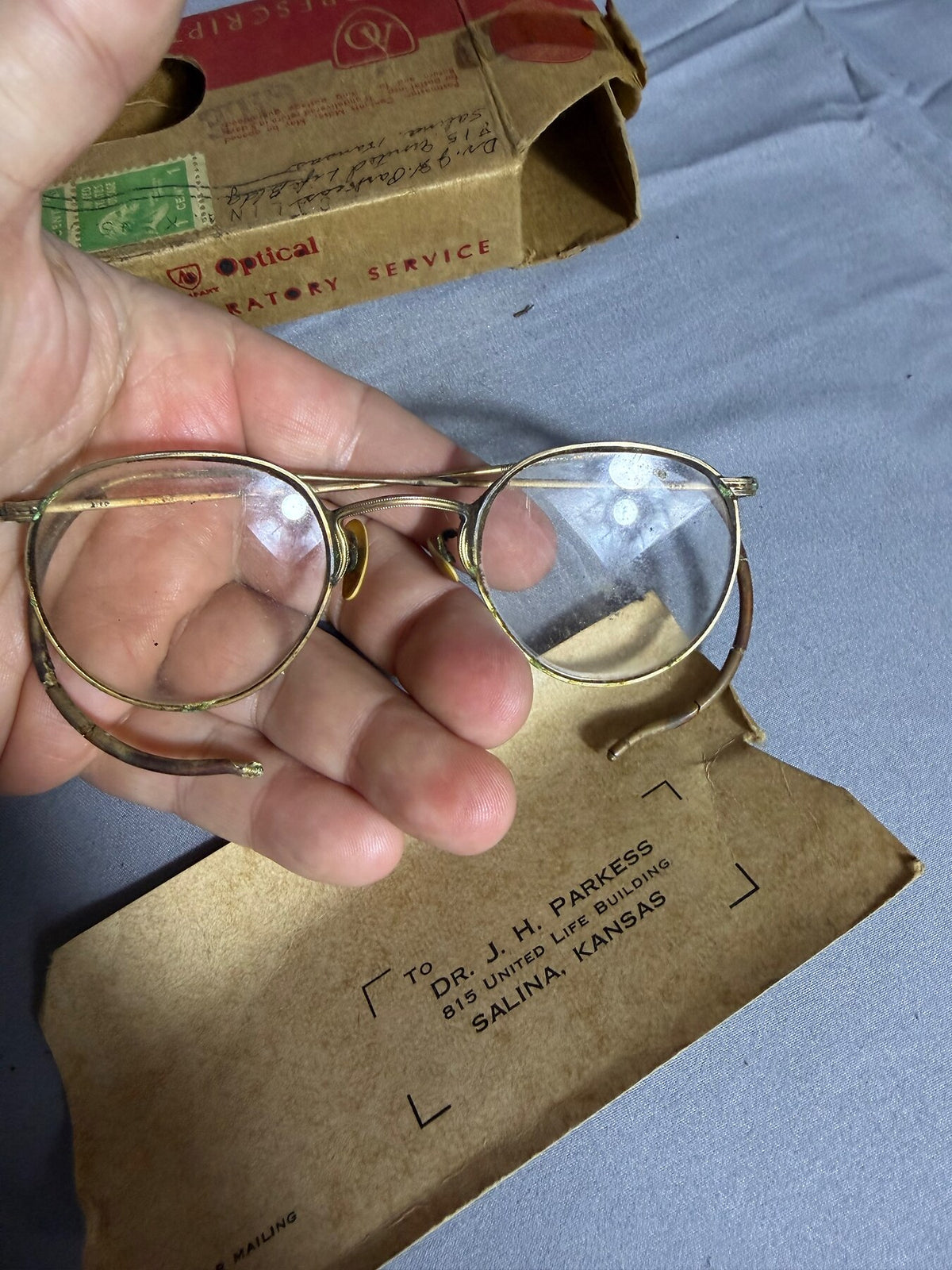 Vintage American Optical 1/10 12K GF Round Eyeglasses w/ Box & Mailer photo 4