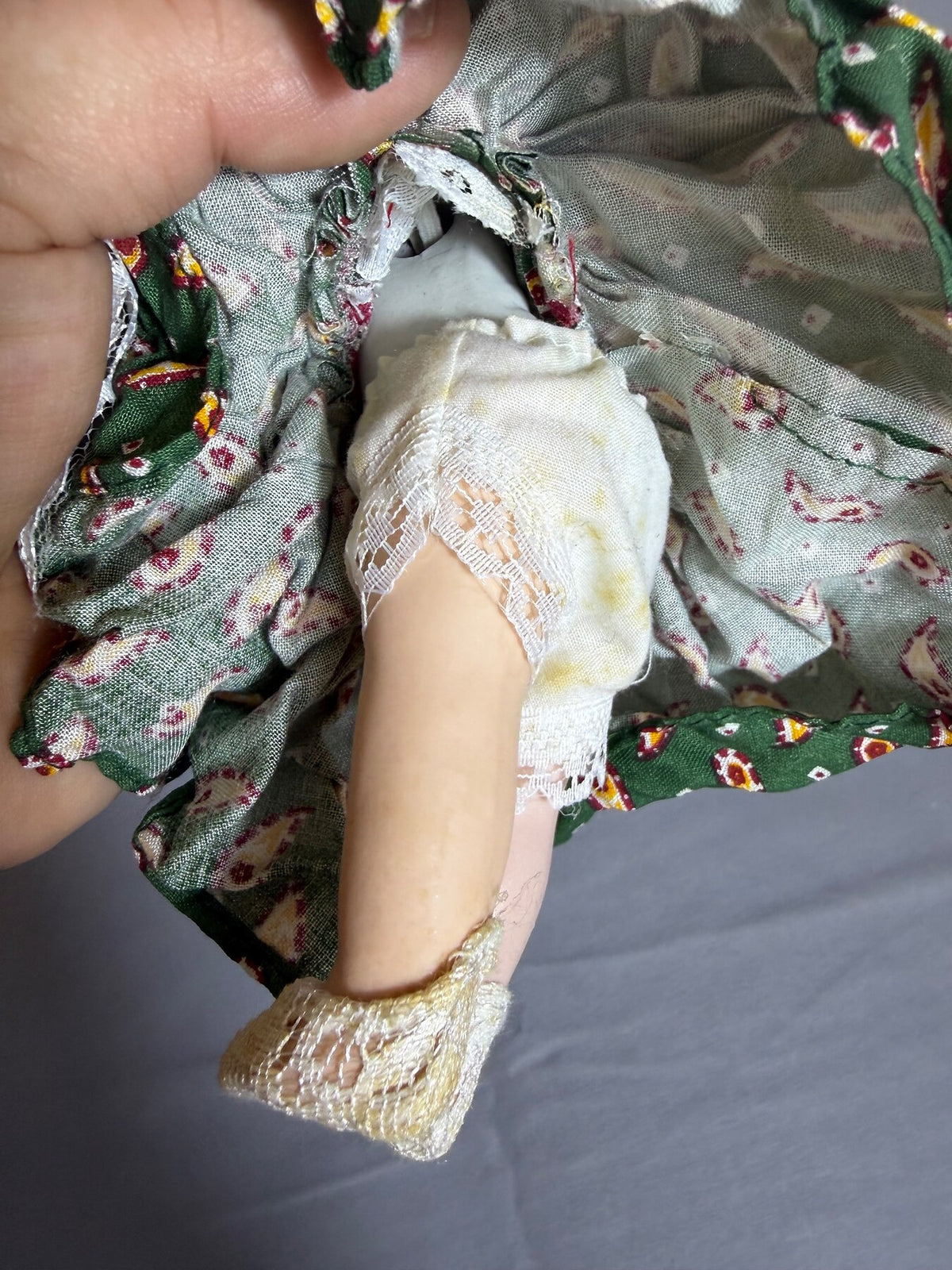 Vintage Porcelain Bisque Doll with Straw Hat & Green Dress - 6.5 Inches photo 6