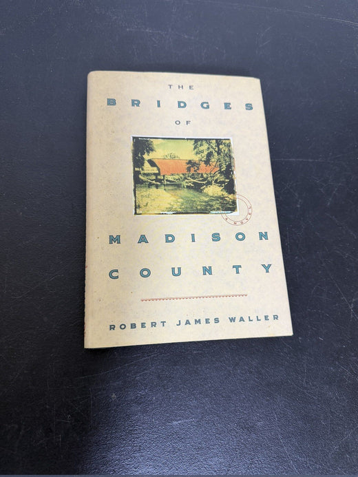 Vintage The Bridges of Madison County by Robert James Waller Paperback Book - Wormhole Thrift