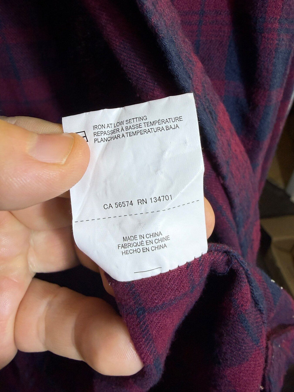 Vintage Boston Traders Men's XXL Red Blue Plaid Flannel Shirt - Wormhole Thrift