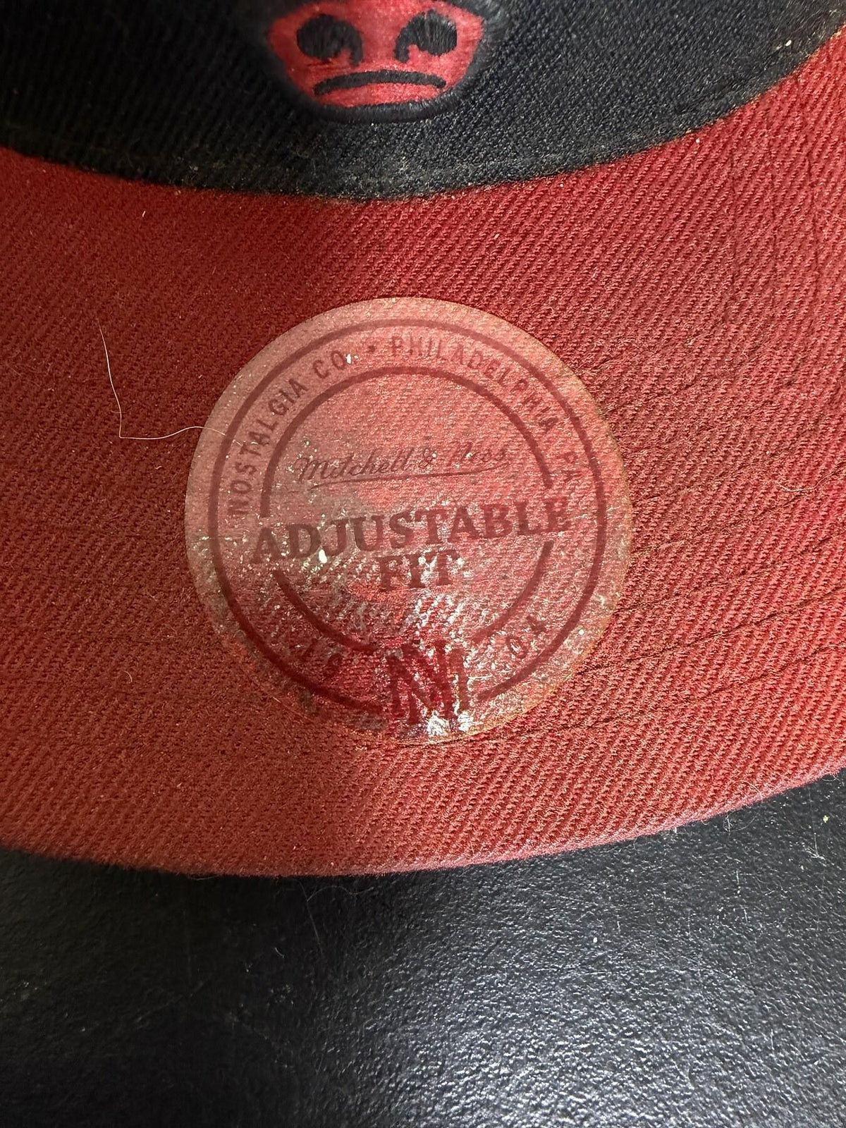 Mitchell & Ness Chicago Bulls Black Red Adjustable Snapback Cap - Wormhole Thrift