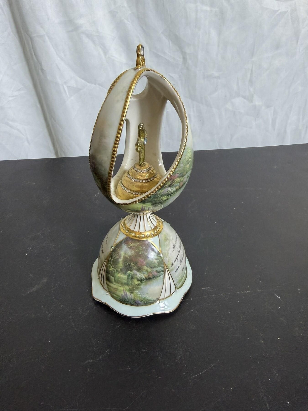 Thomas Kinkade Serenity Garden Heirloom Porcelain Musical Figurine - Wormhole Thrift