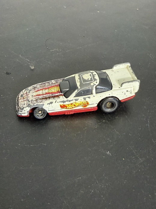 Hot Wheels 1993 MC 04 White Diecast - Wormhole Thrift