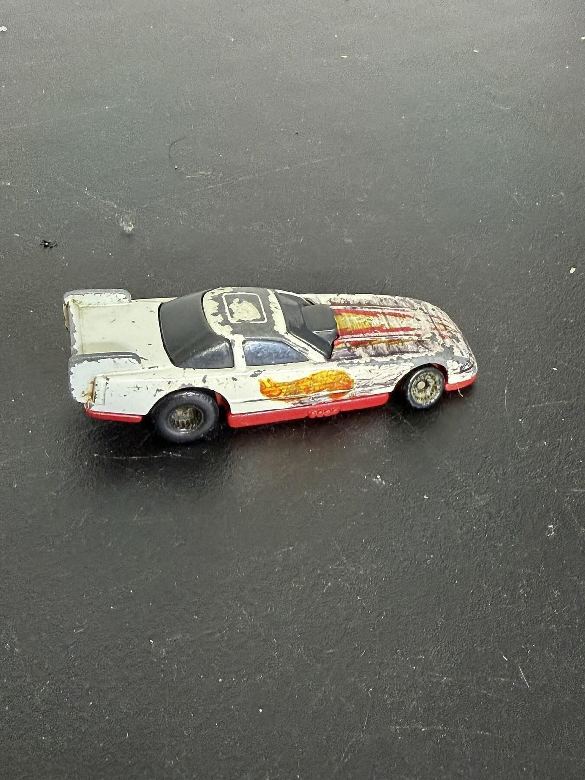 Hot Wheels 1993 MC 04 White Diecast - Wormhole Thrift
