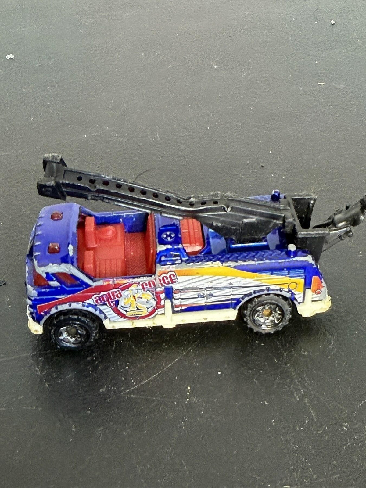 Matchbox 2001 MB02 Aqua Force Bucket Fire Truck Diecast Toy - Wormhole Thrift