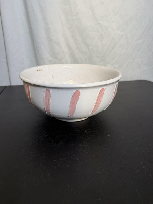 Vertex China LTC-C26 White Ceramic Bowl with Pink Stripes - 9" Diameter - Wormhole Thrift