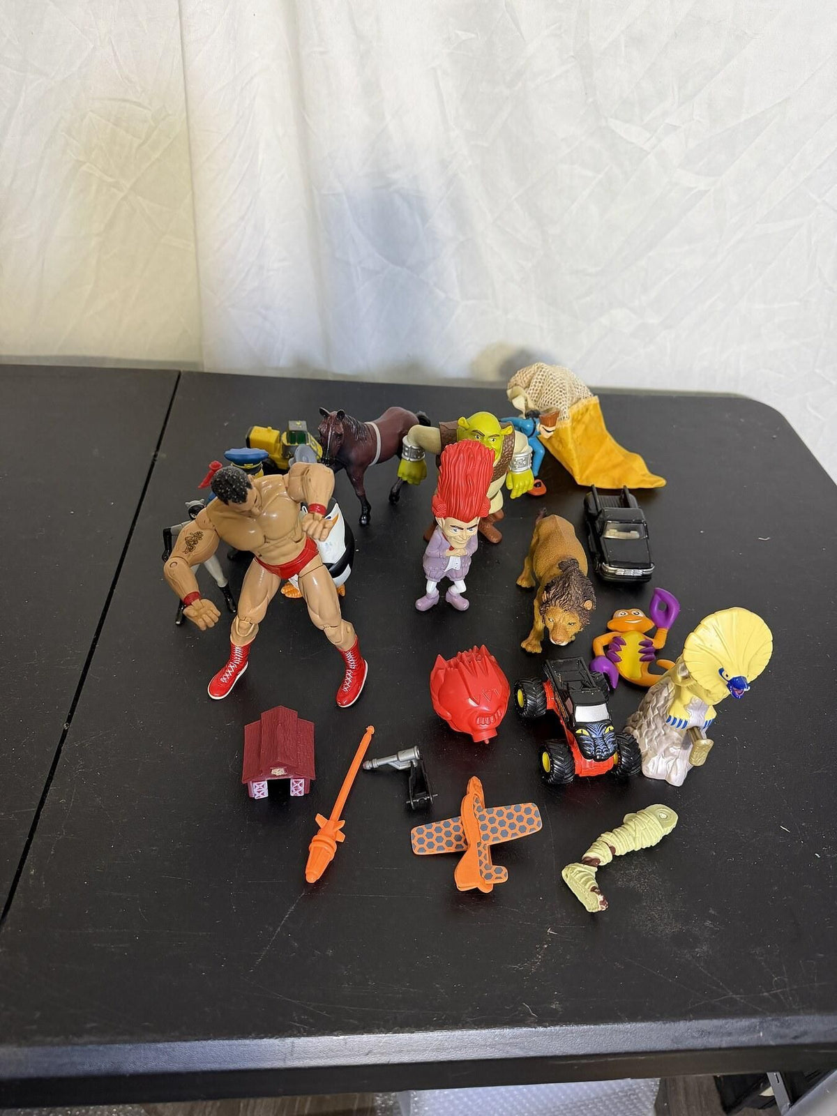 Mixed Lot Vintage Plastic Action Figures & Small Toys (19 Pcs) - Wormhole Thrift