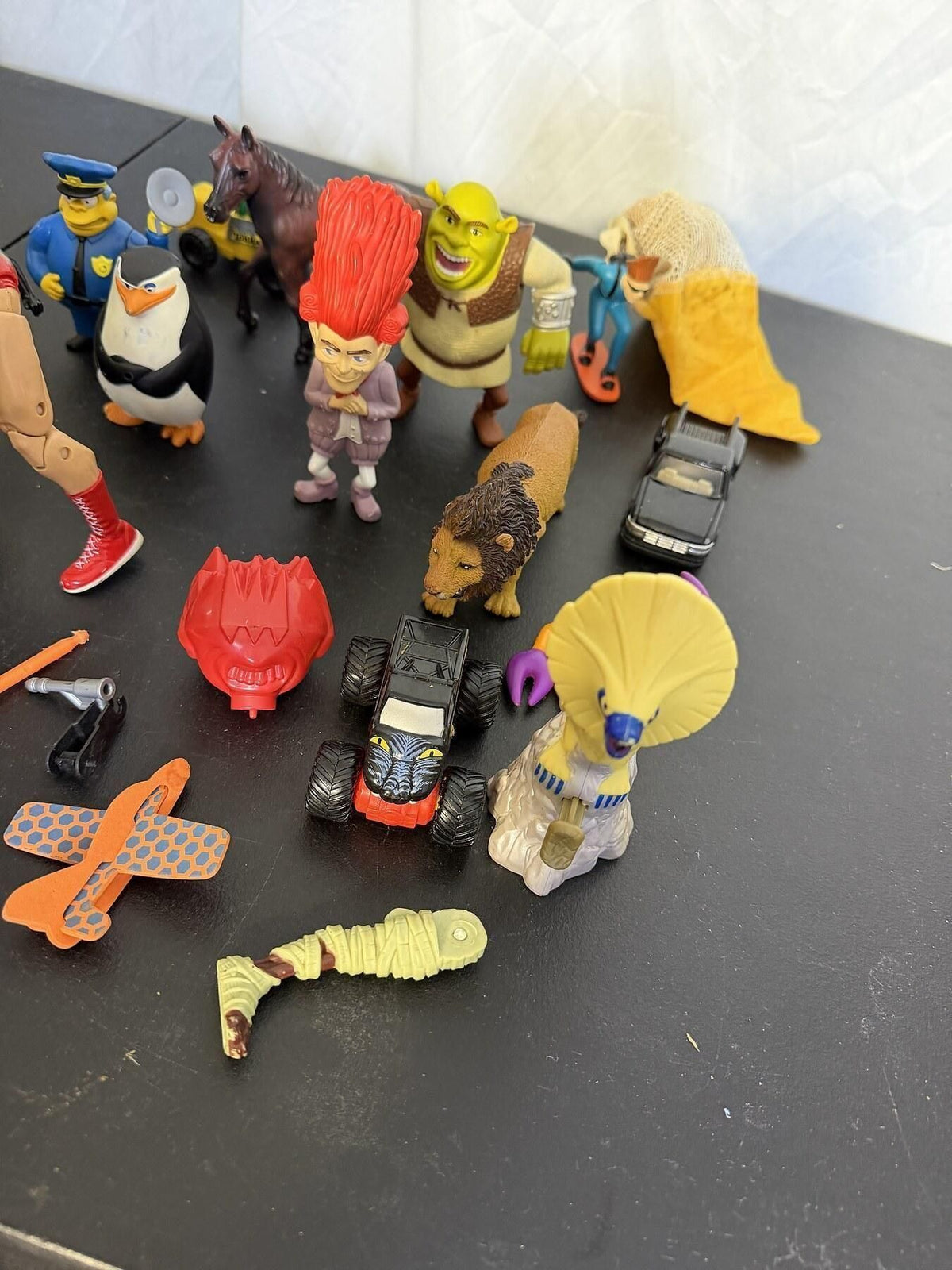 Mixed Lot Vintage Plastic Action Figures & Small Toys (19 Pcs) - Wormhole Thrift