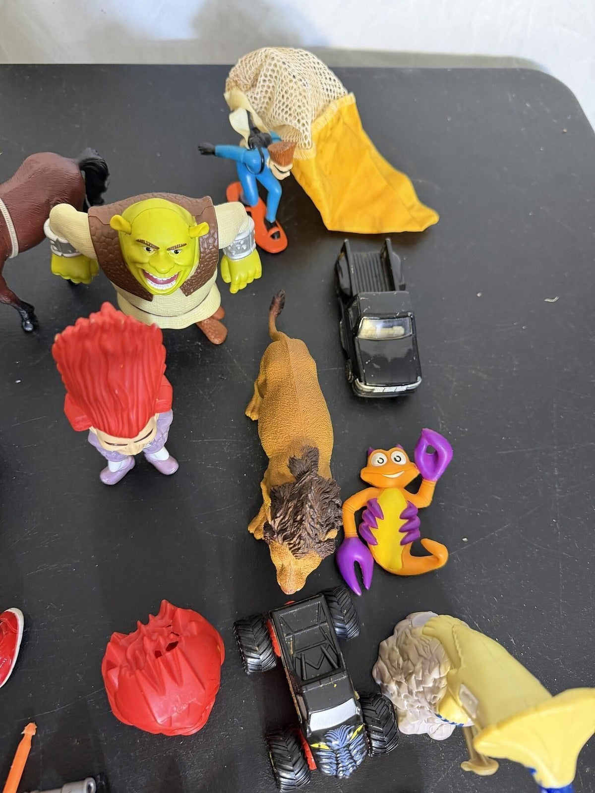 Mixed Lot Vintage Plastic Action Figures & Small Toys (19 Pcs) - Wormhole Thrift