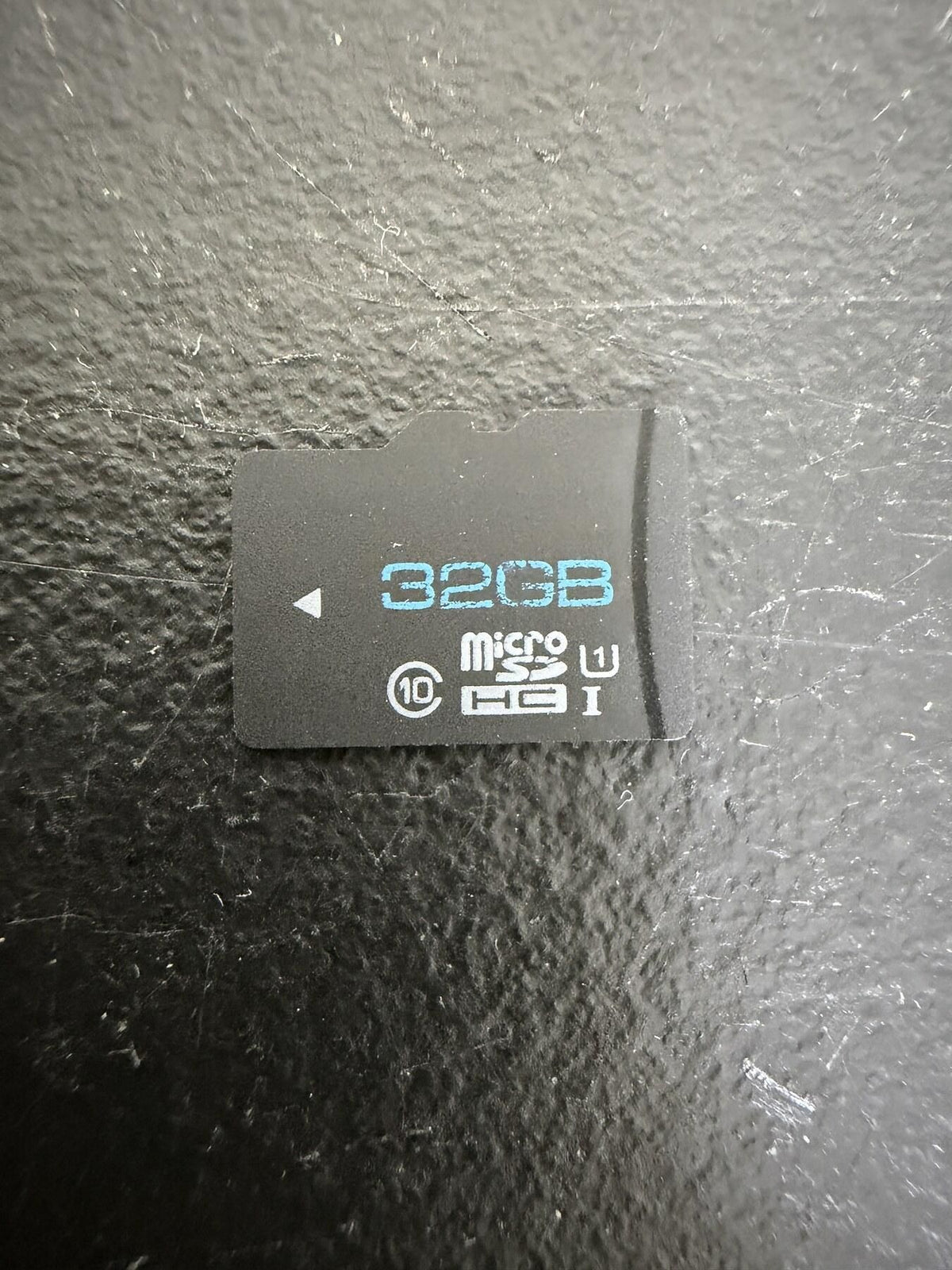 32GB MicroSDHC Class 10 Memory Card - Made in Taiwan (Untested - Wormhole Thrift
