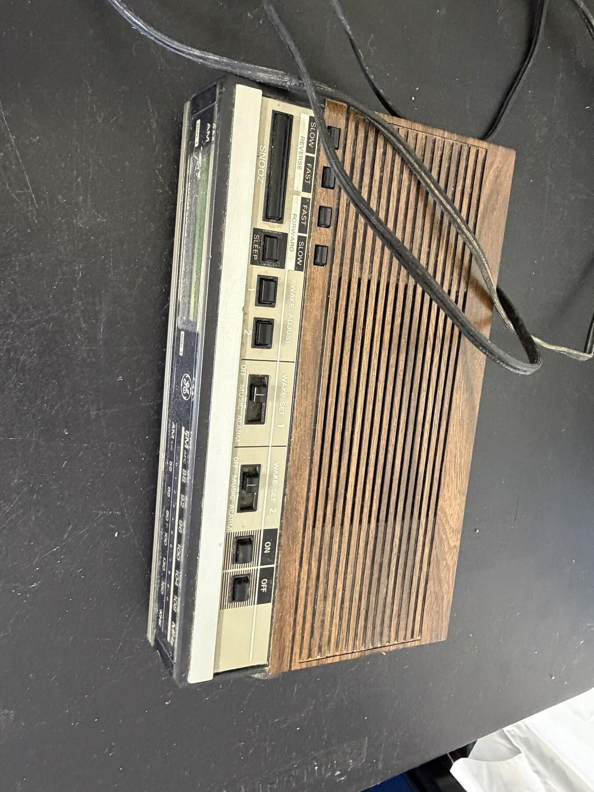 Vintage General Electric GE 7-4638B - Wormhole Thrift
