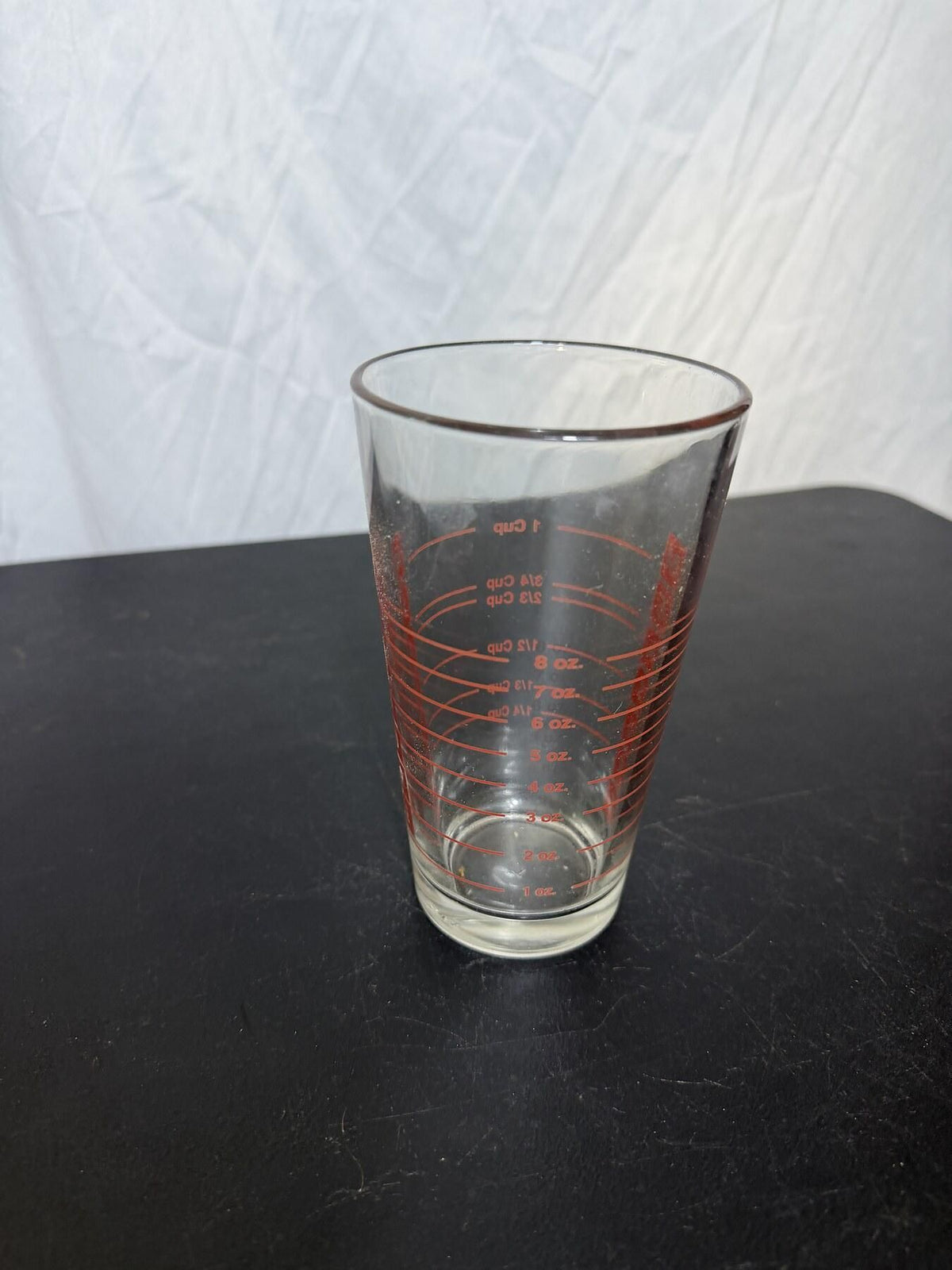 Vintage Glass Measuring Cup with Red Markings - 1 Cup / 8 oz - Wormhole Thrift