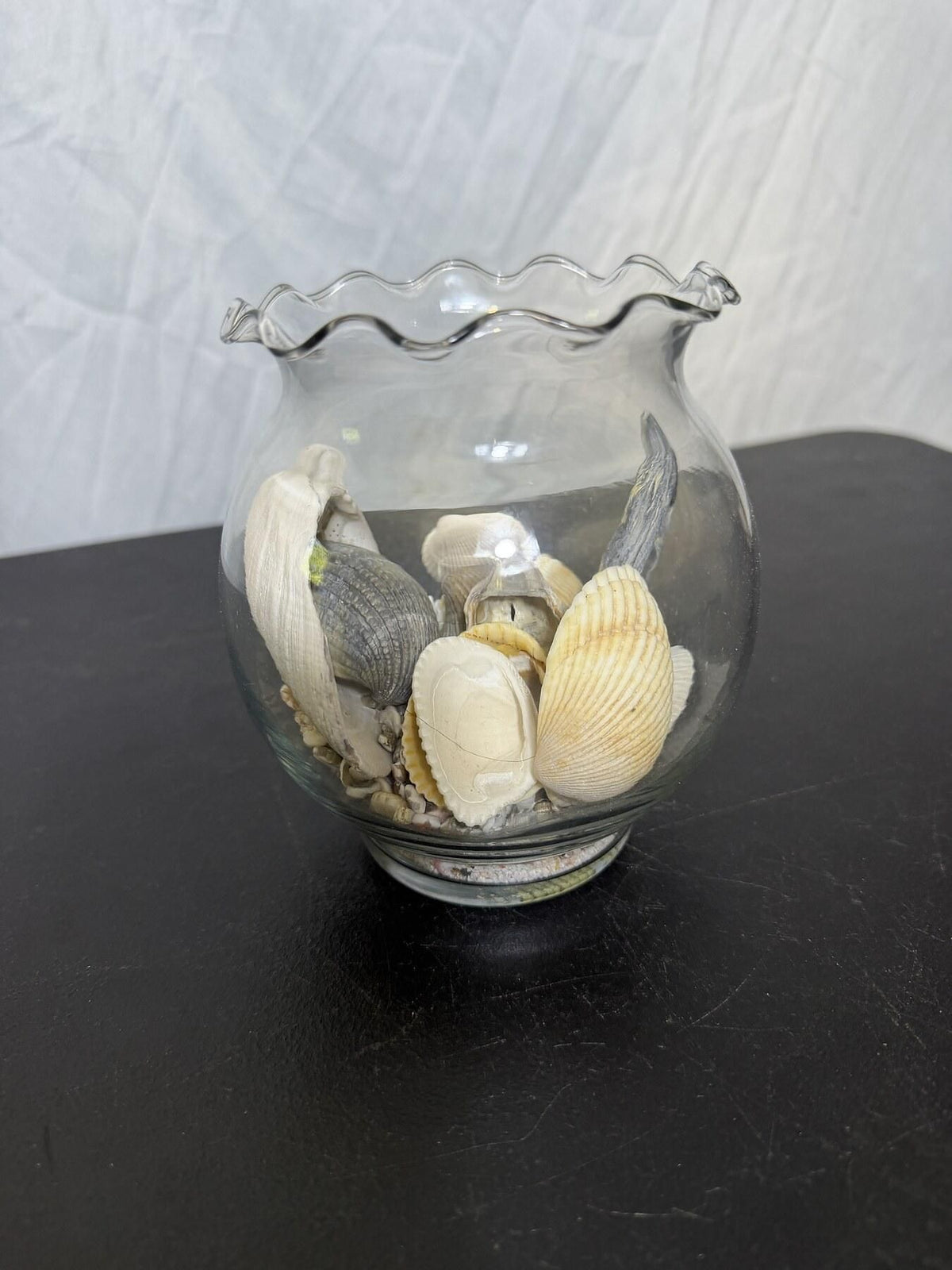 Clear Glass Ruffled Bowl w/ Seashells & Sand Beach Coastal Decor - Wormhole Thrift