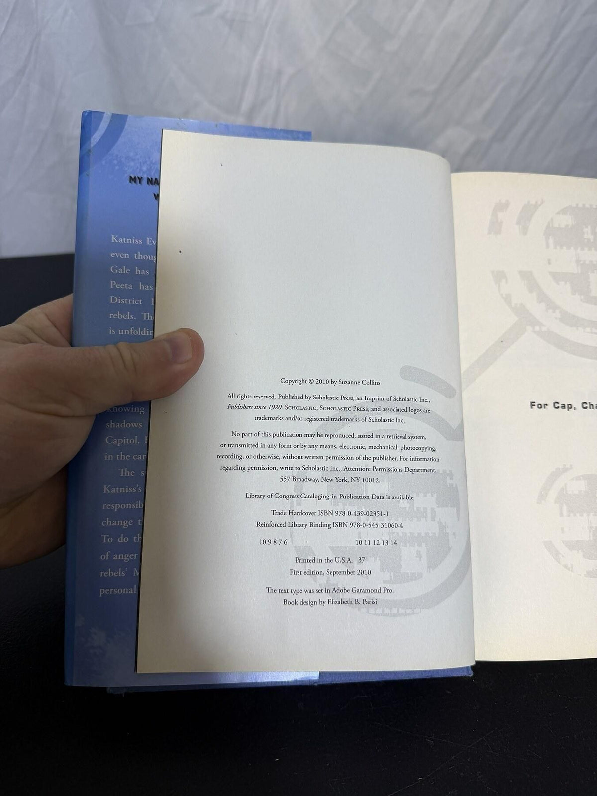 The Hunger Games: Mockingjay by Suzanne Collins - 2010 First Edition - Wormhole Thrift