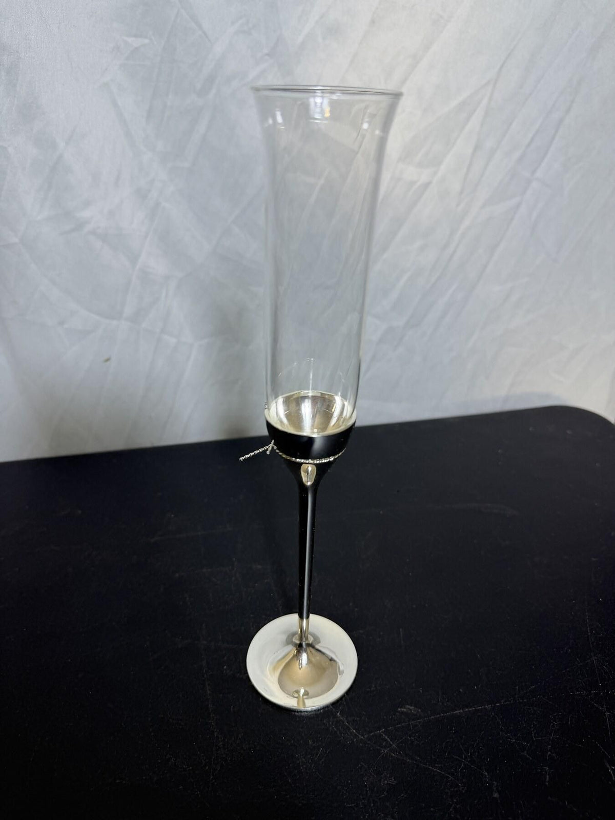 Vera Wang Clear Glass Champagne Flute Silver Tone Stem 10" Tall - Wormhole Thrift
