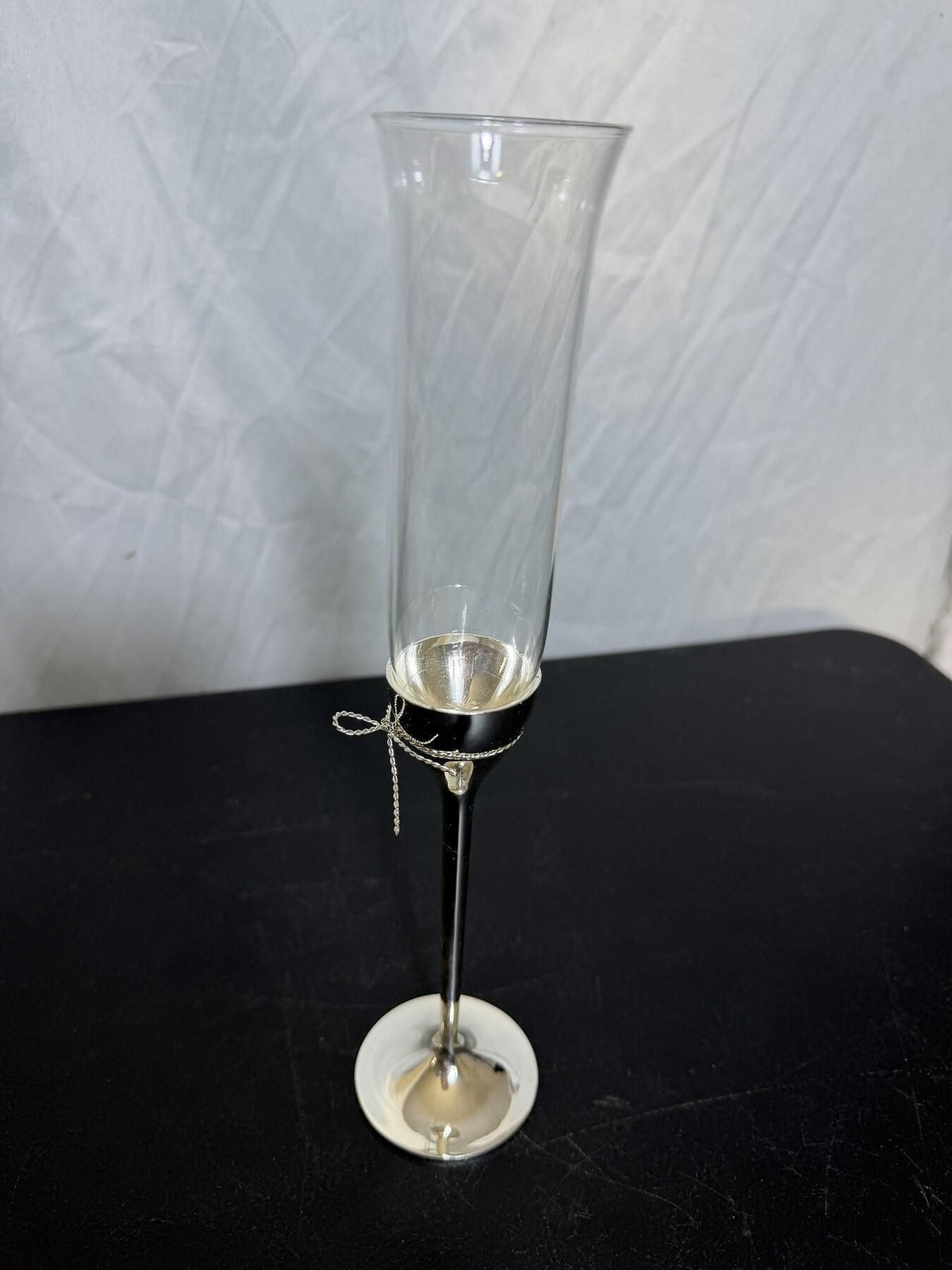 Vera Wang Clear Glass Champagne Flute Silver Tone Stem 10" Tall - Wormhole Thrift