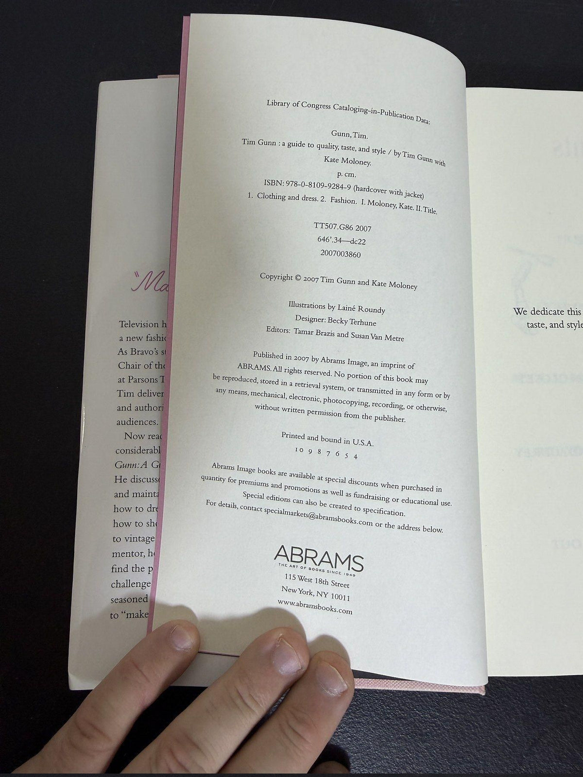 Tim Gunn: A Guide to Quality, Taste & Style Hardcover Book 2007 - Wormhole Thrift