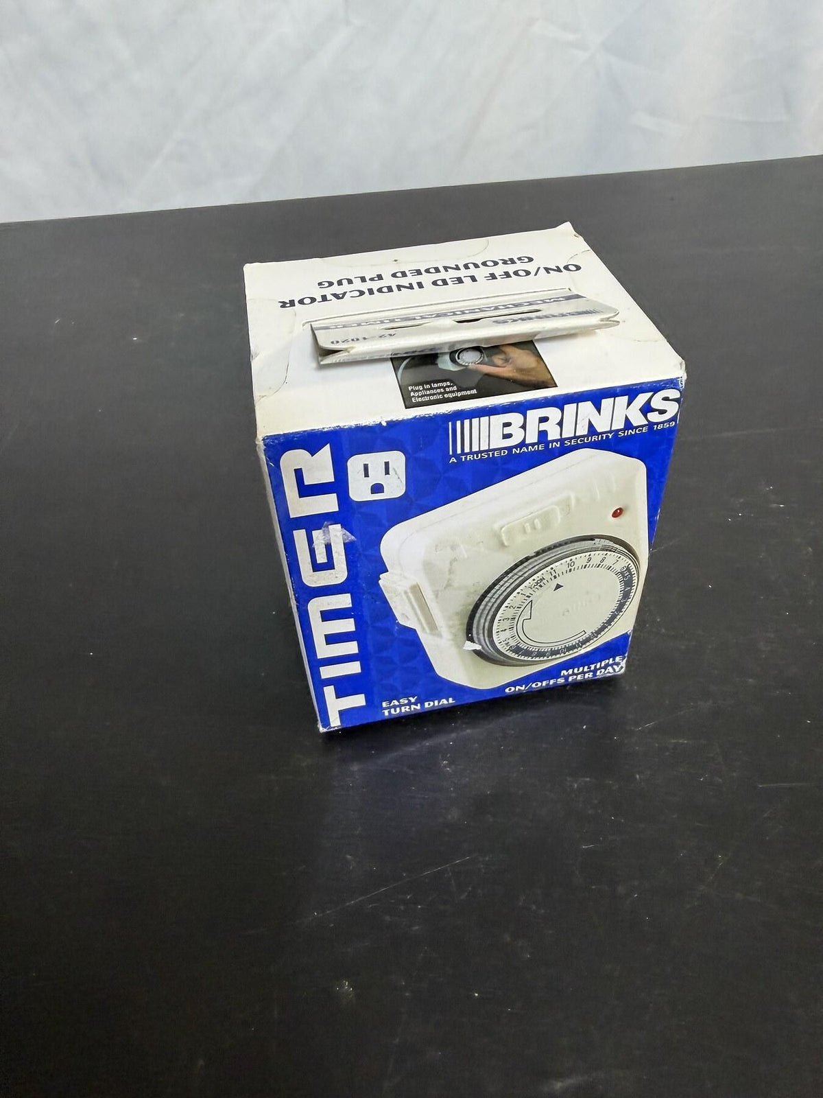 BRINKS 42-1020 Mechanical Timer Indoor Grounded Plug New Open Box - Wormhole Thrift