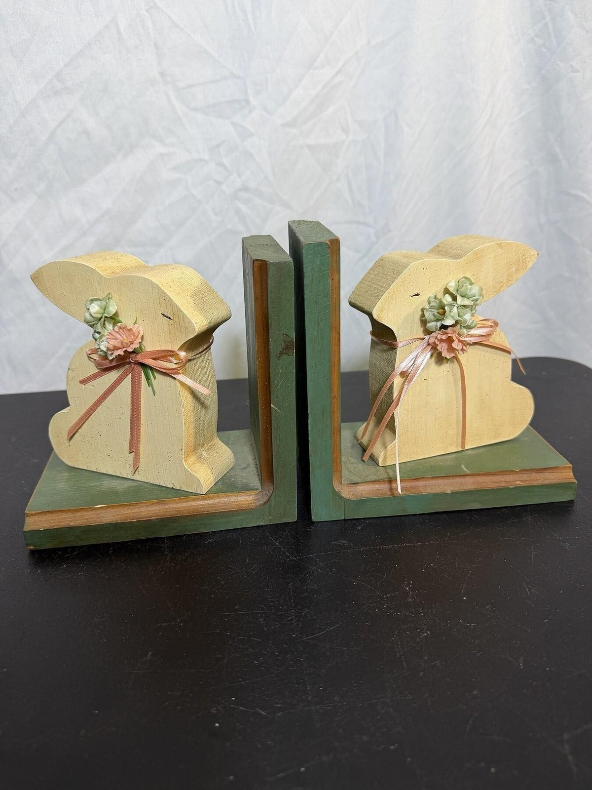 Wooden Bunny Rabbit Bookends Pair w/ Floral Ribbon Accents - Wormhole Thrift