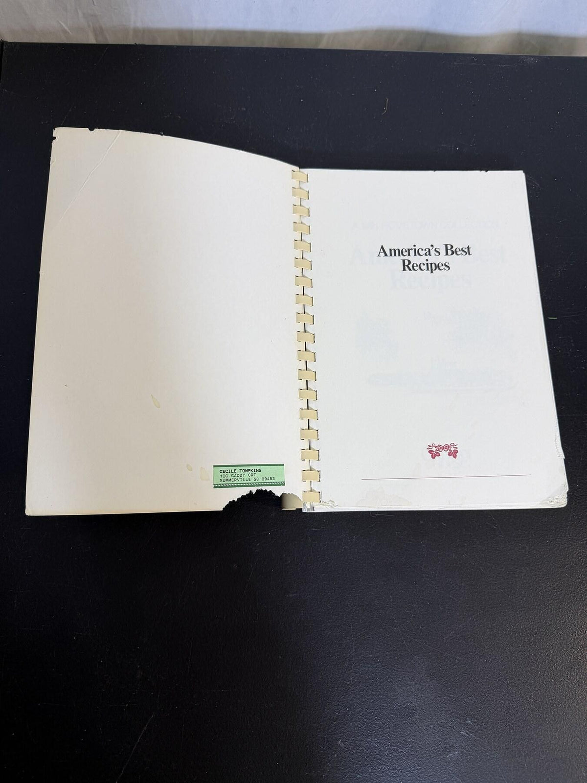 Vintage 1991 America's Best Recipes Hometown Collection Cookbook - Wormhole Thrift