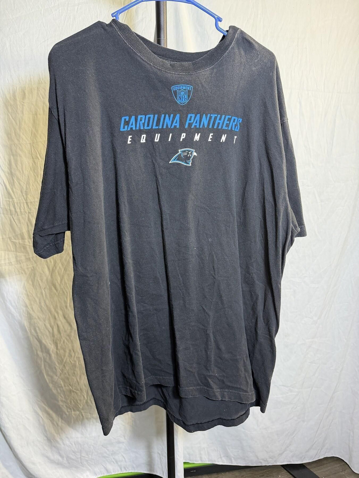 Vintage Reebok NFL Carolina Panthers Equipment Black T-Shirt Men's XL - Wormhole Thrift