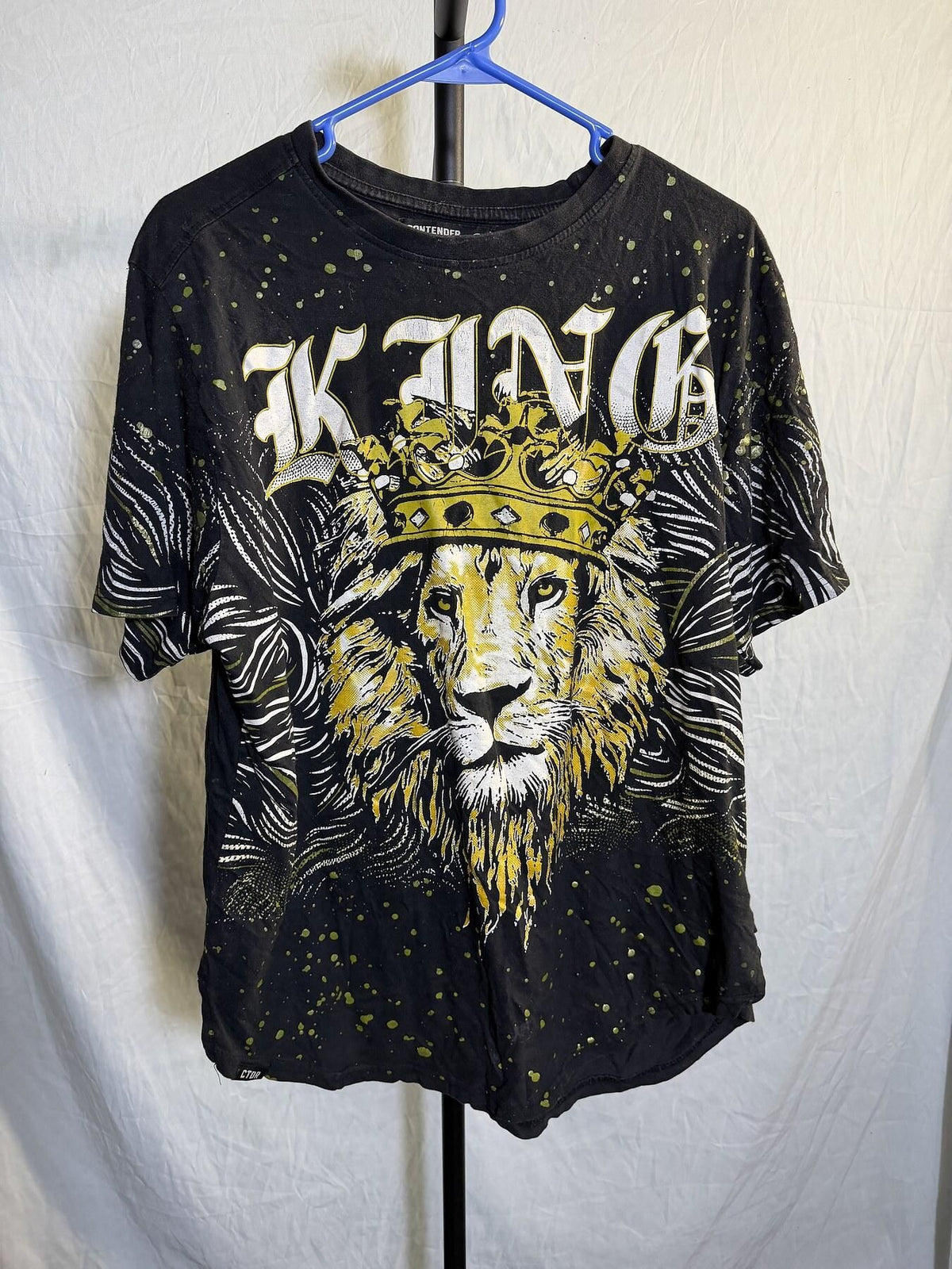 Contender Men's Black KING Lion Crown Graphic T-Shirt Size L - Wormhole Thrift