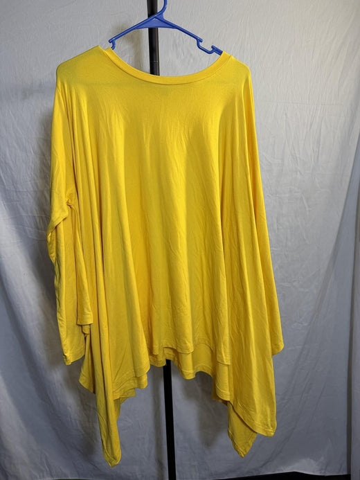Say What? Women's Yellow Asymmetrical Hem Tunic Top Size L - Wormhole Thrift