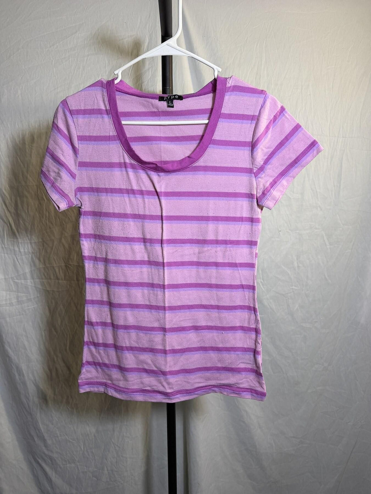 Hype Women's Size L Purple Pink Striped Short Sleeve T-Shirt Top - Wormhole Thrift