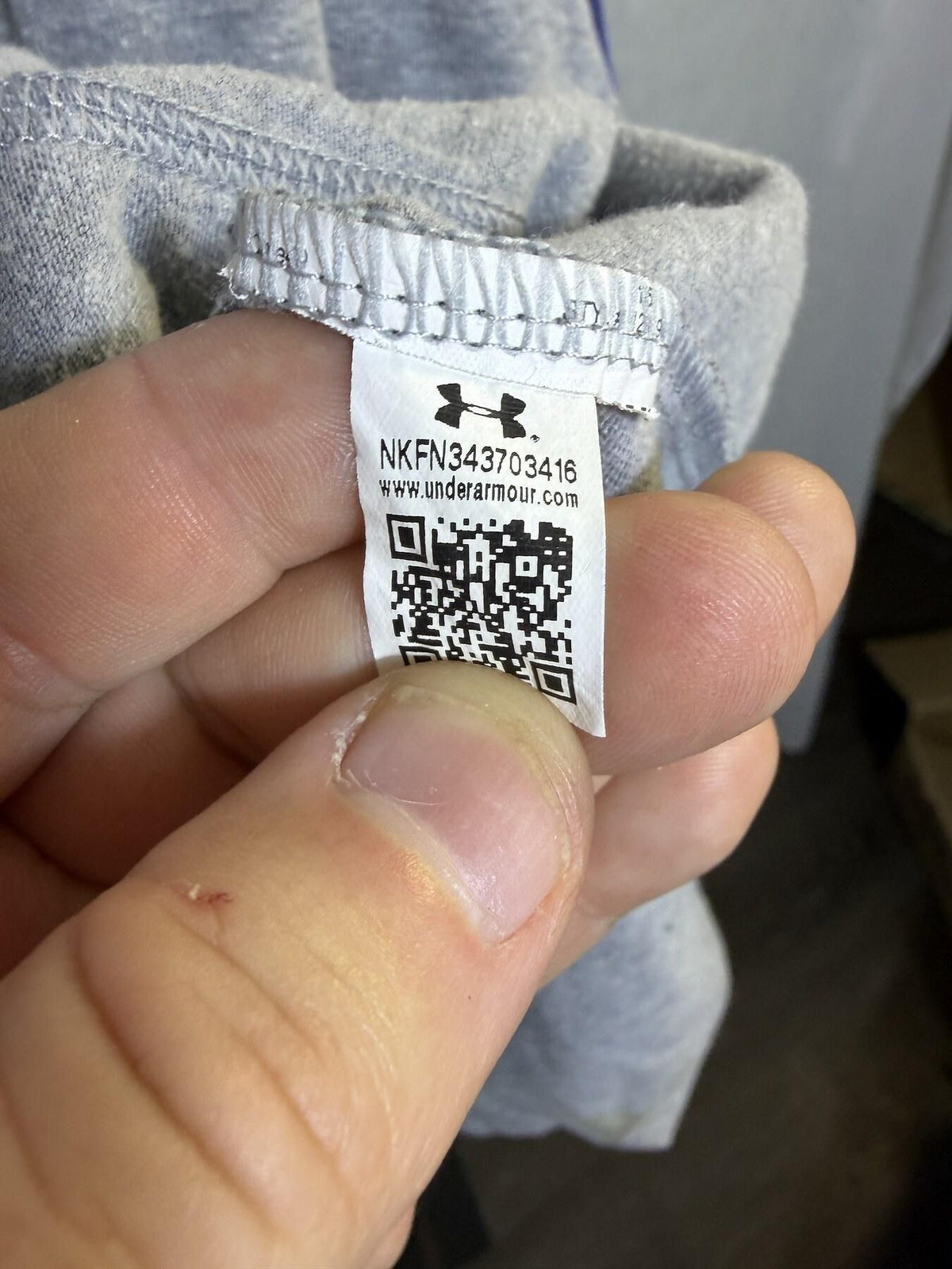 Under Armour Men's 2XL HeatGear Loose Fit Blue Grey Hoodie - Wormhole Thrift
