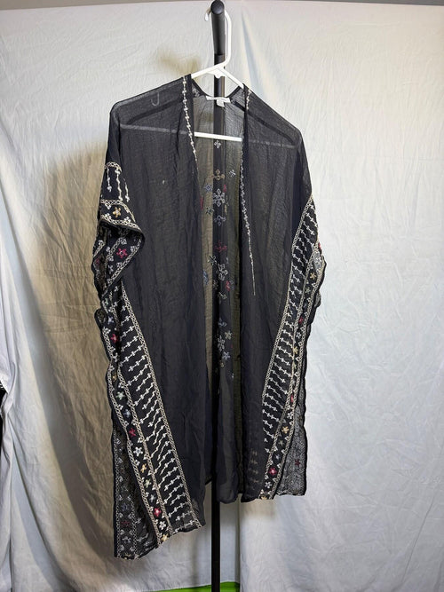 American Eagle Black Embroidered Sheer Kimono Cover-Up Women's XS/S - Wormhole Thrift