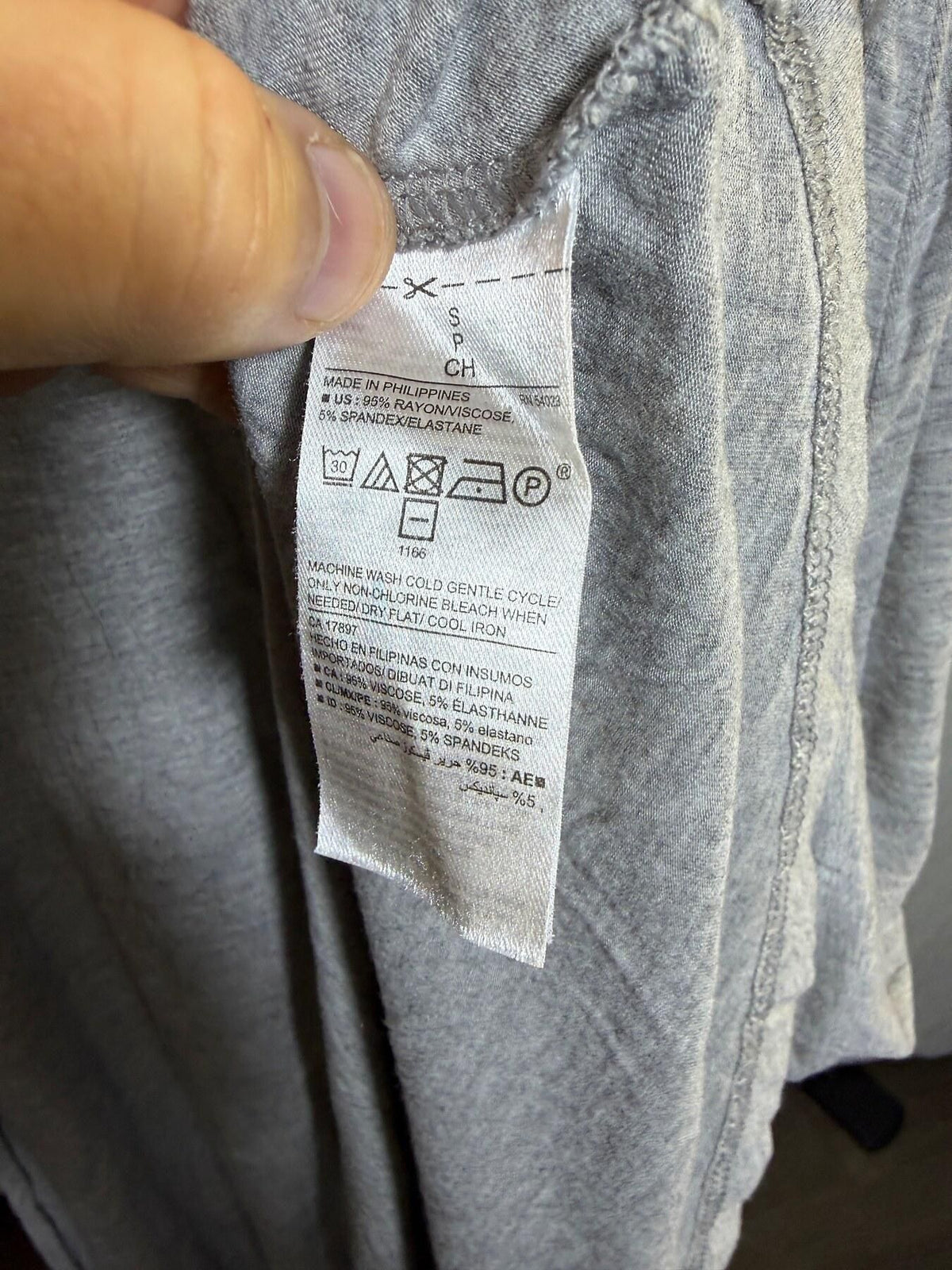 Old Navy Women's Grey Sleeveless Rayon Blend Dress Size Small Petite - Wormhole Thrift